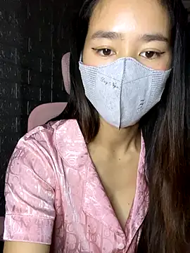 Snapshot of TiNa_04 chatting on 22, 9, 2025 TiNa 04 online show from 22, 9, 2025