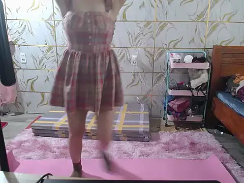 Lyzizi lovely09 online show from 7, 1, 2026