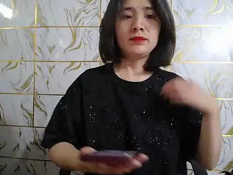 Snapshot of Lyzizi_lovely09 chatting on 27, 5, 2026 Lyzizi lovely09 online show from 27, 5, 2026