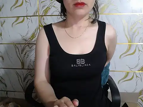 Snapshot of Lyzizi_lovely09 chatting on 14, 6, 2026 Lyzizi lovely09 online show from 14, 6, 2026