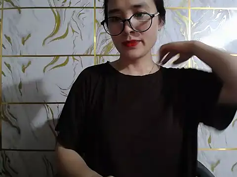 Snapshot of Lyzizi_lovely09 chatting on 21, 7, 2026 Lyzizi lovely09 online show from 21, 7, 2026