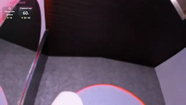 Snapshot of ReinaChloe chatting on 3, 2, 2026 ReinaChloe online show from 3, 2, 2026