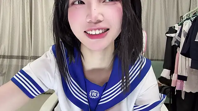 Yiyi-707 online show from 20, 10, 2025