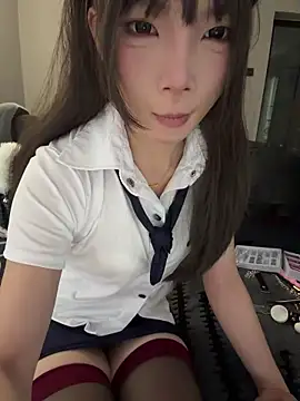 Snapshot of Yiyi-707 chatting on 6, 3, 2026 Yiyi-707 online show from 6, 3, 2026