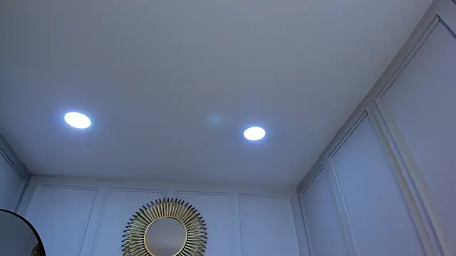 CharlotteBrownn  online show from 27, 11, 2025