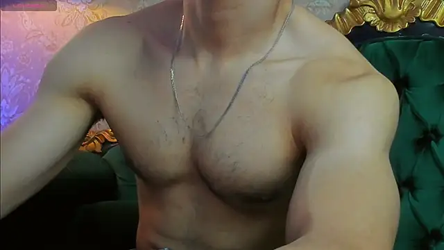 Snapshot of AlessandroKiing chatting on 23, 7, 2026 AlessandroKiing online show from 23, 7, 2026