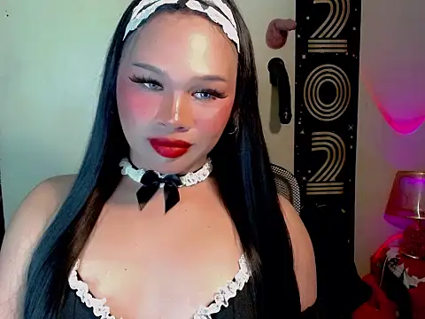 Snapshot of Essie_08 chatting on 4, 8, 2026 Essie 08 online show from 4, 8, 2026