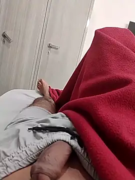 themasklover online show from 9, 3, 2026