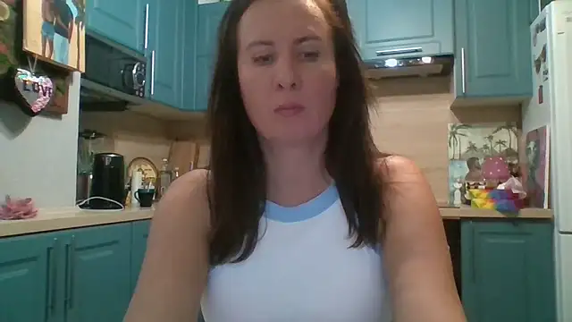 Snapshot of ALICAINWONDERLAND chatting on 2, 11, 2025 ALICAINWONDERLAND online show from 2, 11, 2025