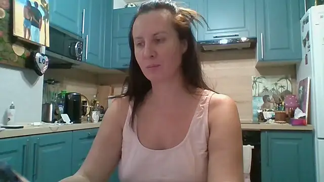 ALICAINWONDERLAND online show from 18, 11, 2025