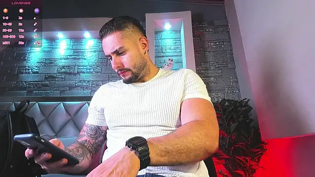 dominic de luca online show from 8, 10, 2025