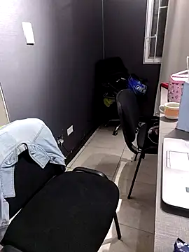 Snapshot of Venus_Rivers chatting on 20, 9, 2025 Venus Rivers online show from 20, 9, 2025