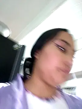 Snapshot of Venus_Rivers chatting on 27, 9, 2025 Venus Rivers online show from 27, 9, 2025