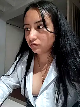 Snapshot of Venus_Rivers chatting on 25, 10, 2025 Venus Rivers online show from 25, 10, 2025