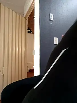 Snapshot of Venus_Rivers chatting on 30, 10, 2025 Venus Rivers online show from 30, 10, 2025