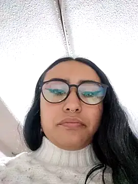 Snapshot of Venus_Rivers chatting on 15, 11, 2025 Venus Rivers online show from 15, 11, 2025