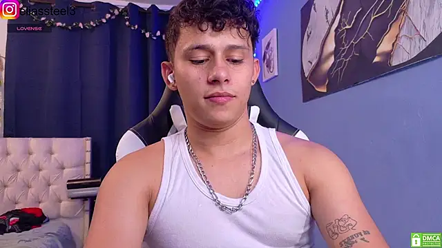 Snapshot of elias_steel1 chatting on 8, 8, 2026 elias steel1 online show from 8, 8, 2026