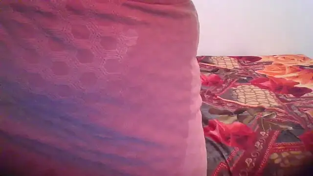 Snapshot of LustInLips chatting on 10, 9, 2025 LustInLips online show from 10, 9, 2025