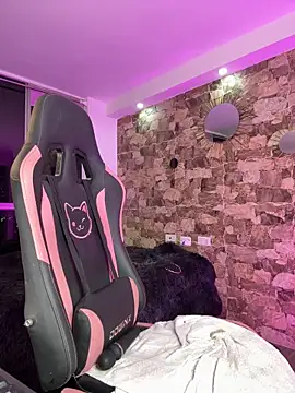 samiacooper25 online show from 3, 4, 2026