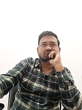 Snapshot of VadodaraBBC chatting on 4, 2, 2026 VadodaraBBC online show from 4, 2, 2026