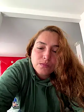 Snapshot of Aliizz_ds chatting on 23, 10, 2025 Aliizz ds online show from 23, 10, 2025