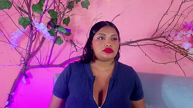 Cristal hott1 online show from 28, 2, 2026