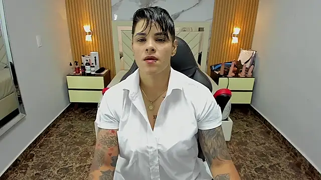 KAROLLJONES1 online show from 11, 10, 2025