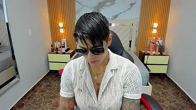 KAROLLJONES1 online show from 20, 11, 2025