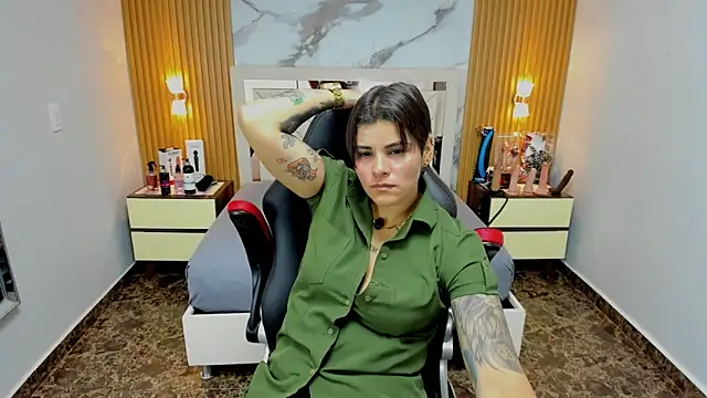 KAROLLJONES1 online show from 29, 11, 2025