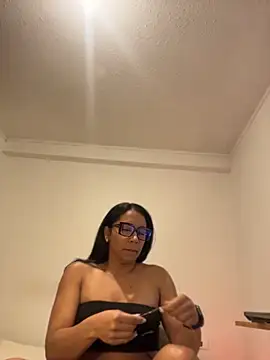 princesaliay online show from 18, 6, 2026