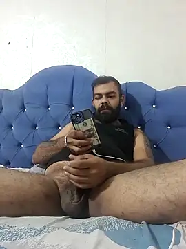 Snapshot of Umut1414 chatting on 14, 11, 2025 Umut1414 online show from 14, 11, 2025