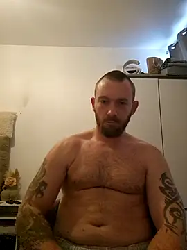 Mikeh609 online show from 23, 10, 2025