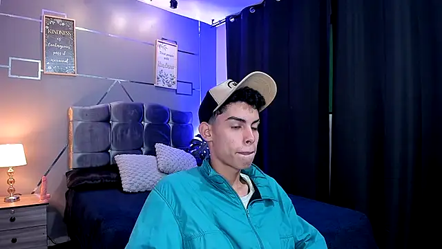 Room 69x online show from 11, 9, 2025