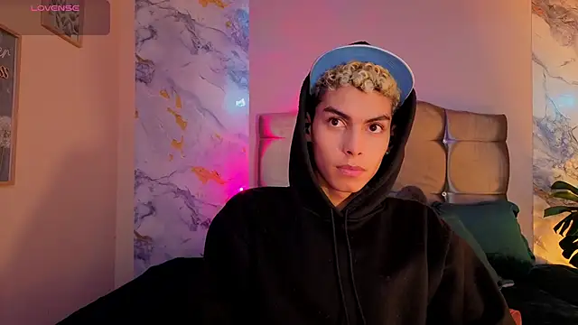 Room 69x online show from 25, 3, 2026