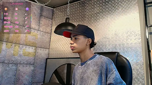 AlanCutee online show from 15, 9, 2025