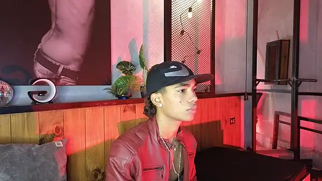 AlanCutee online show from 11, 4, 2026