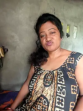 Snapshot of Cute-Swewty chatting on 14, 9, 2025 Cute-Swewty online show from 14, 9, 2025