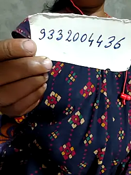 Snapshot of Cute-Swewty chatting on 25, 9, 2025 Cute-Swewty online show from 25, 9, 2025