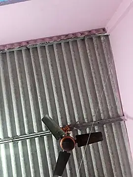 Snapshot of Cute-Swewty chatting on 13, 11, 2025 Cute-Swewty online show from 13, 11, 2025