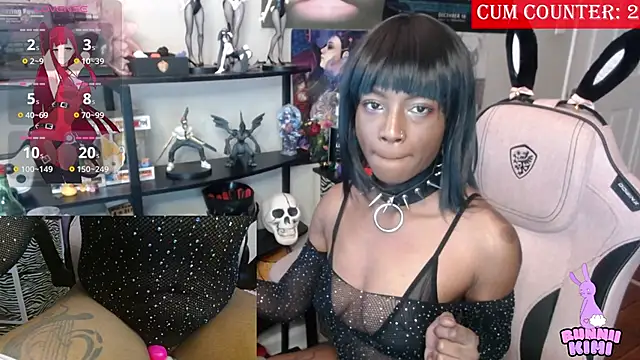Snapshot of bunniikimi chatting on 23, 11, 2025 bunniikimi online show from 23, 11, 2025