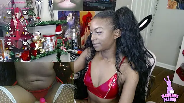 Snapshot of bunniikimi chatting on 5, 12, 2025 bunniikimi online show from 5, 12, 2025