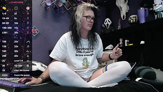 oddywithabody online show from 10, 11, 2025