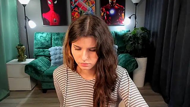 Snapshot of AnoraDark chatting on 8, 4, 2026 AnoraDark online show from 8, 4, 2026