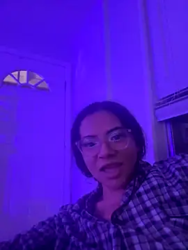 Snapshot of vixxnovalee chatting on 27, 9, 2025 vixxnovalee online show from 27, 9, 2025