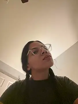 Snapshot of vixxnovalee chatting on 12, 2, 2026 vixxnovalee online show from 12, 2, 2026