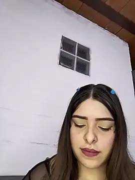 Nahomy cm online show from 27, 9, 2025