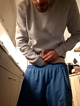 kompiee online show from 28, 9, 2025