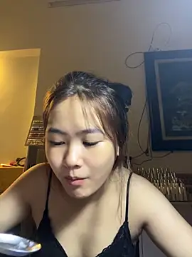 Snapshot of Lucky-nice202 chatting on 10, 10, 2025 Lucky-nice202 online show from 10, 10, 2025
