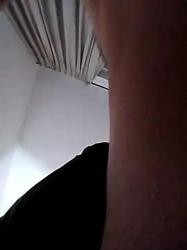 handsome8inchh online show from 14, 9, 2025