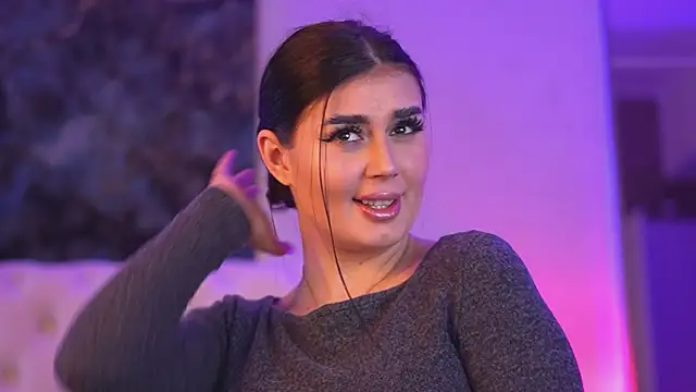 KendraMoon online show from 18, 10, 2025